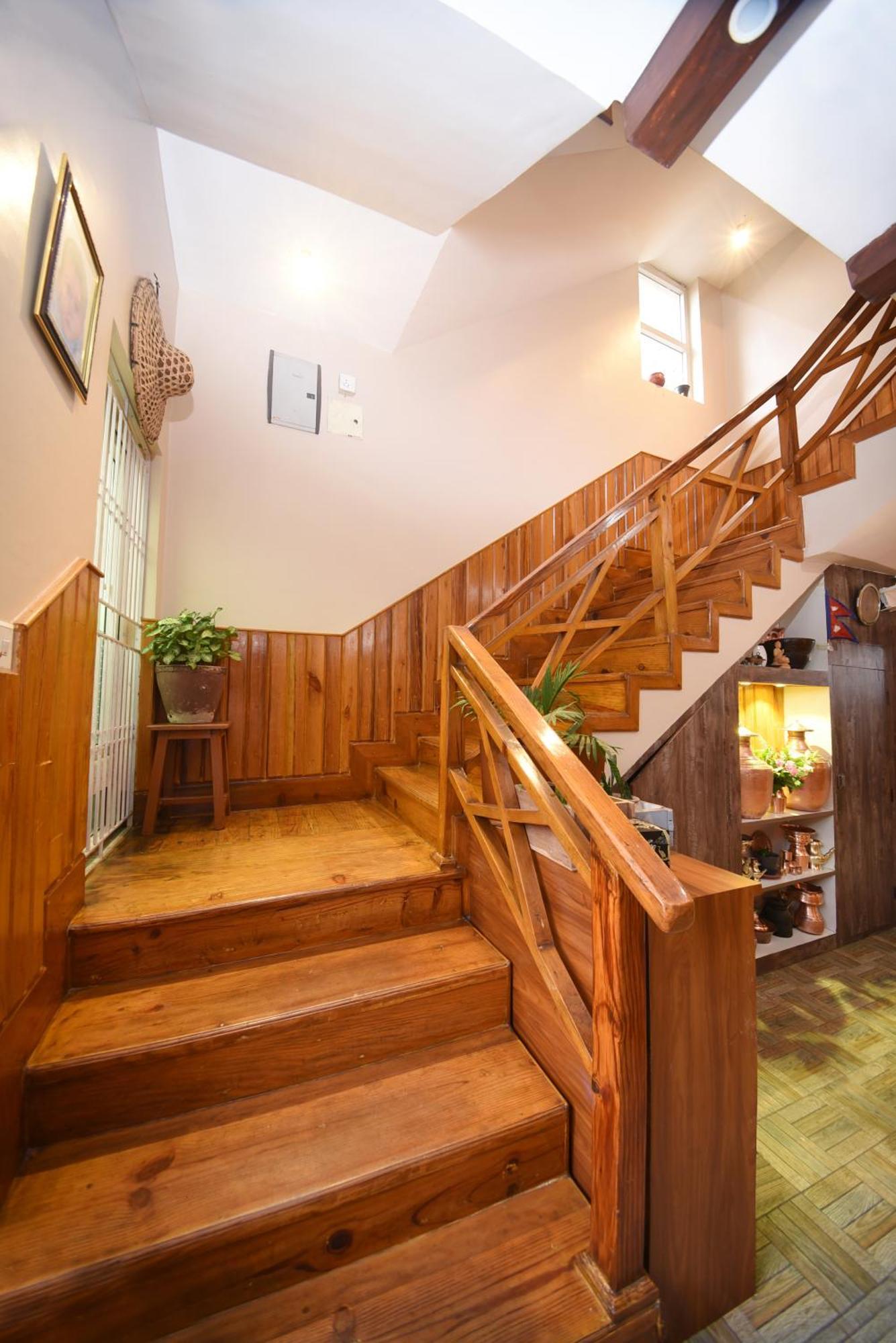 Mums Homestay & Studio Apartments Катманду Екстериор снимка
